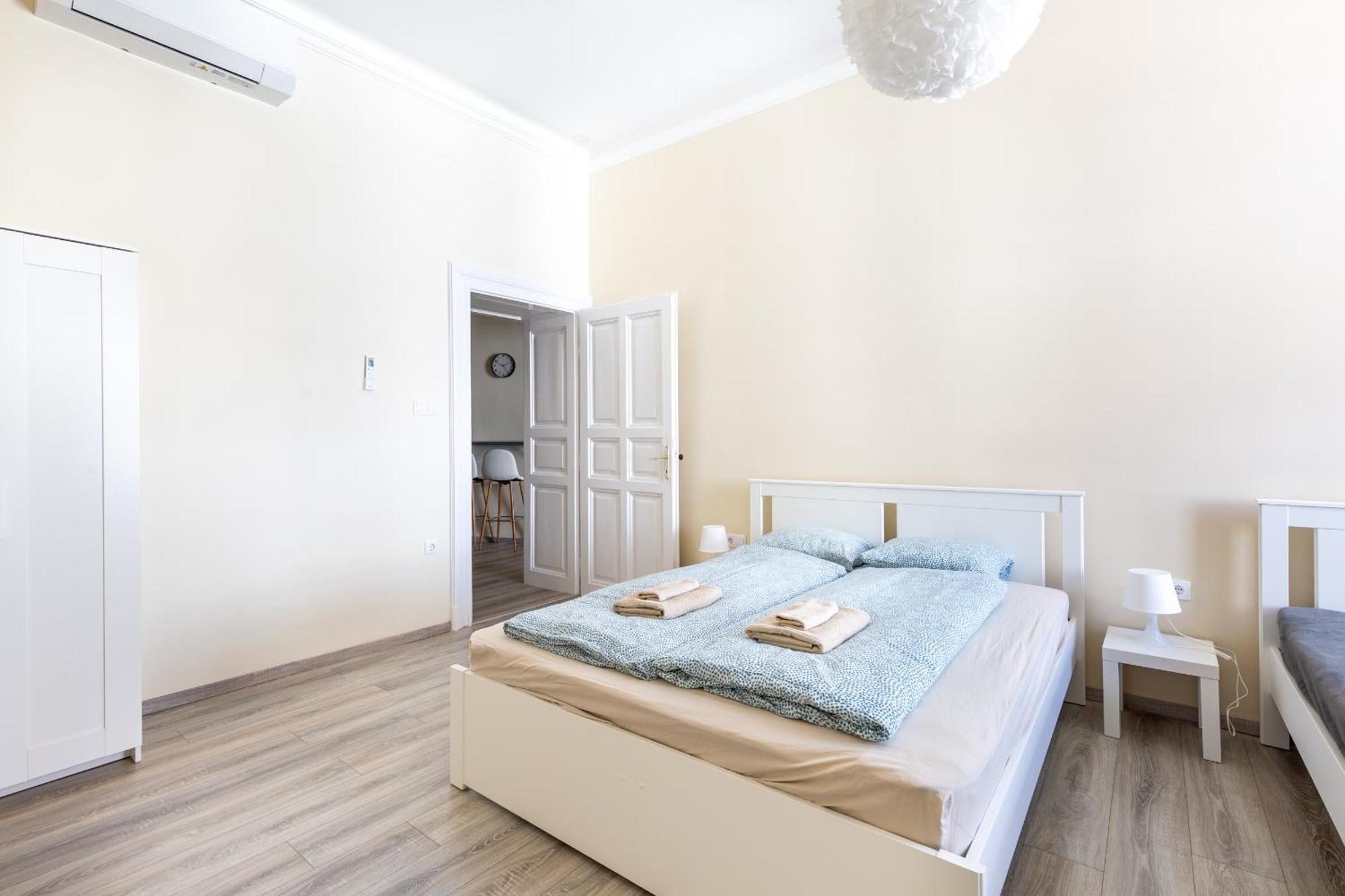 R62A Rottenbiller Apartment بودابست المظهر الخارجي الصورة